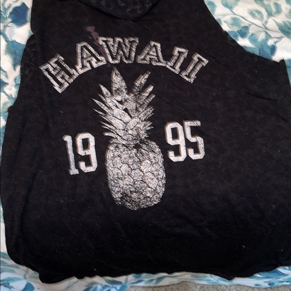 Shirts/ jackets - Picture 5 of 16